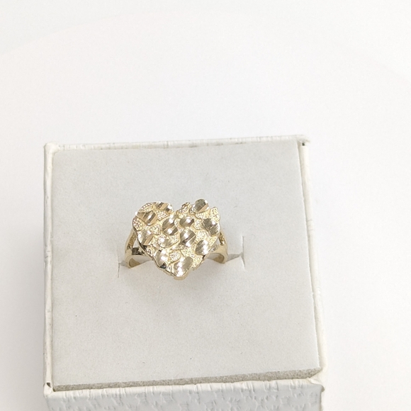 10kt Real Gold Heart Nugget Ring for Women